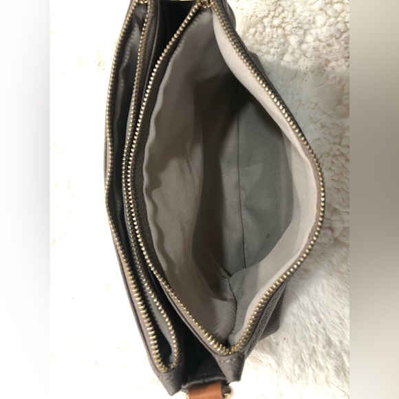 Valentina Bags Valentina Genuine Leather Made In Italy Purse Euc